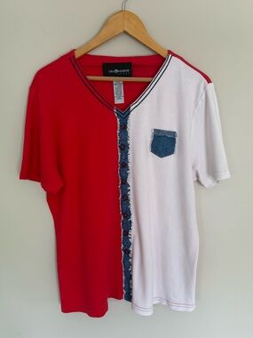 VTG Sag Harbor Sport Color-Block V-neck Tee Red & White Beaded Stars
Americana L